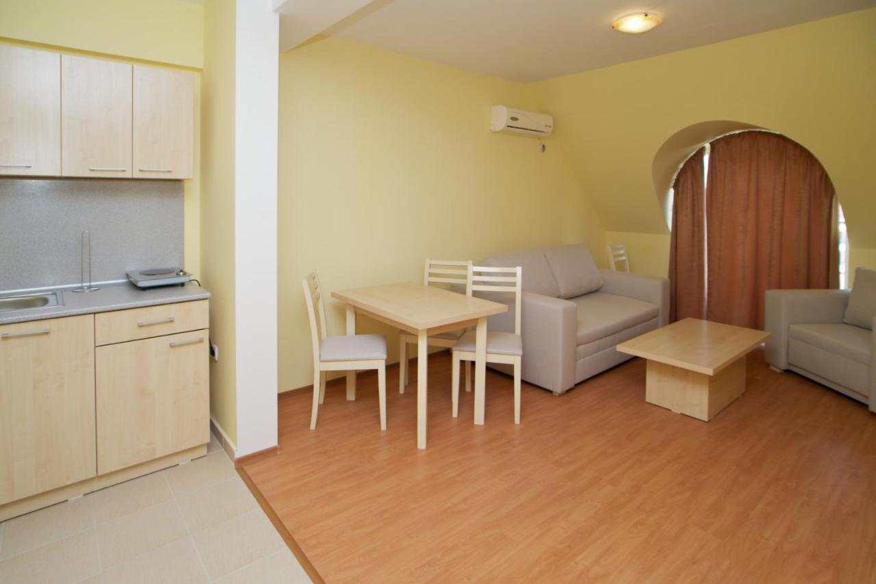 Aparthotel Anixi Обзор Экстерьер фото